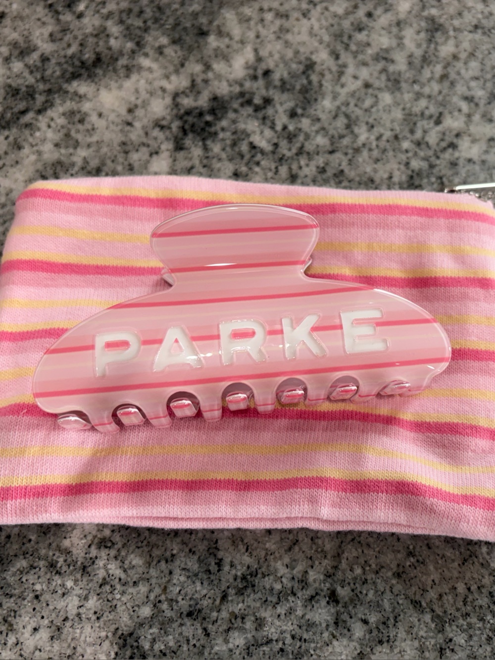 PARKE “ITS A GIRL” CLAW CLIP — NEW